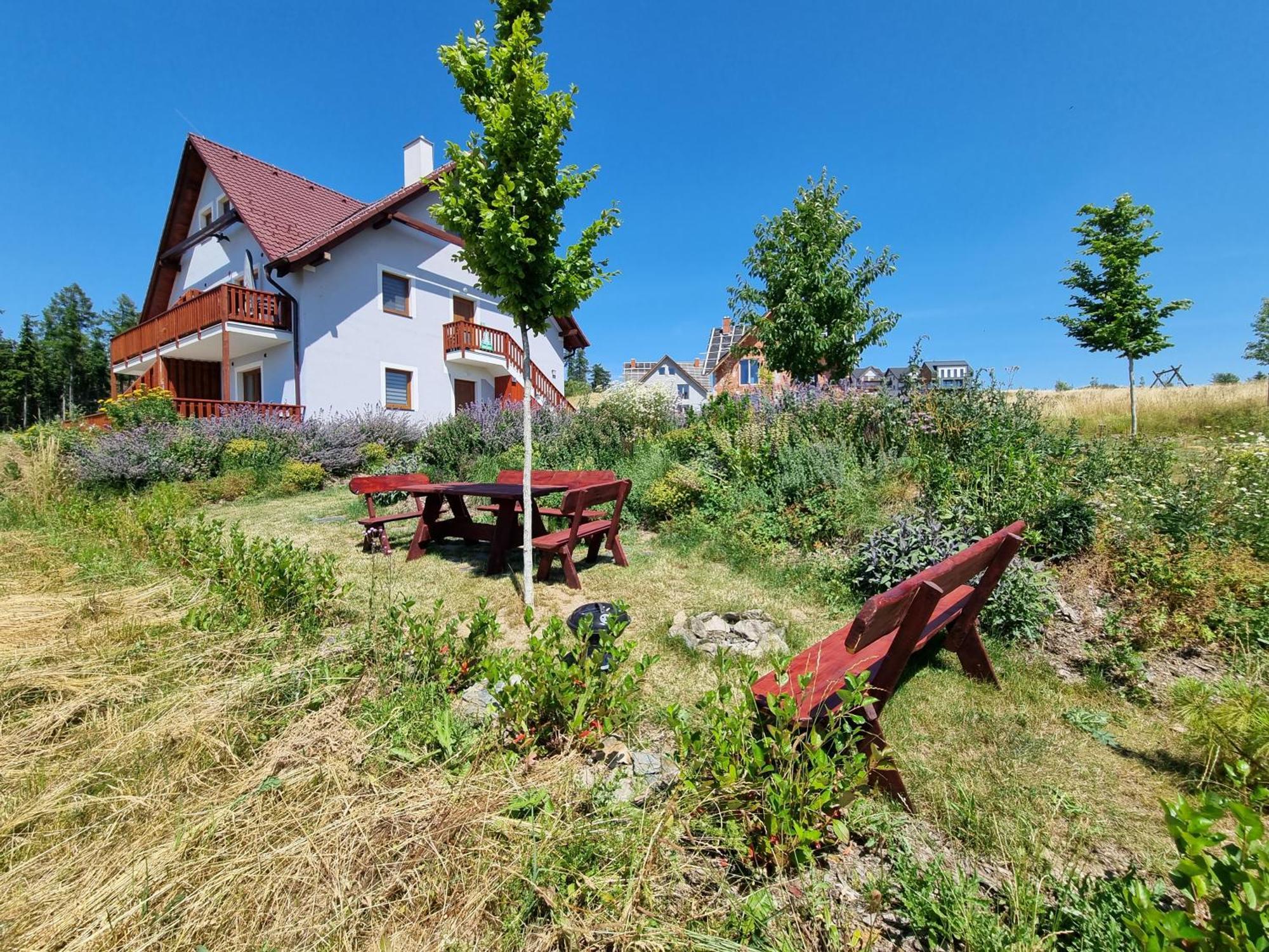 Apartman Felix Vaclavov u Bruntalu ภายนอก รูปภาพ